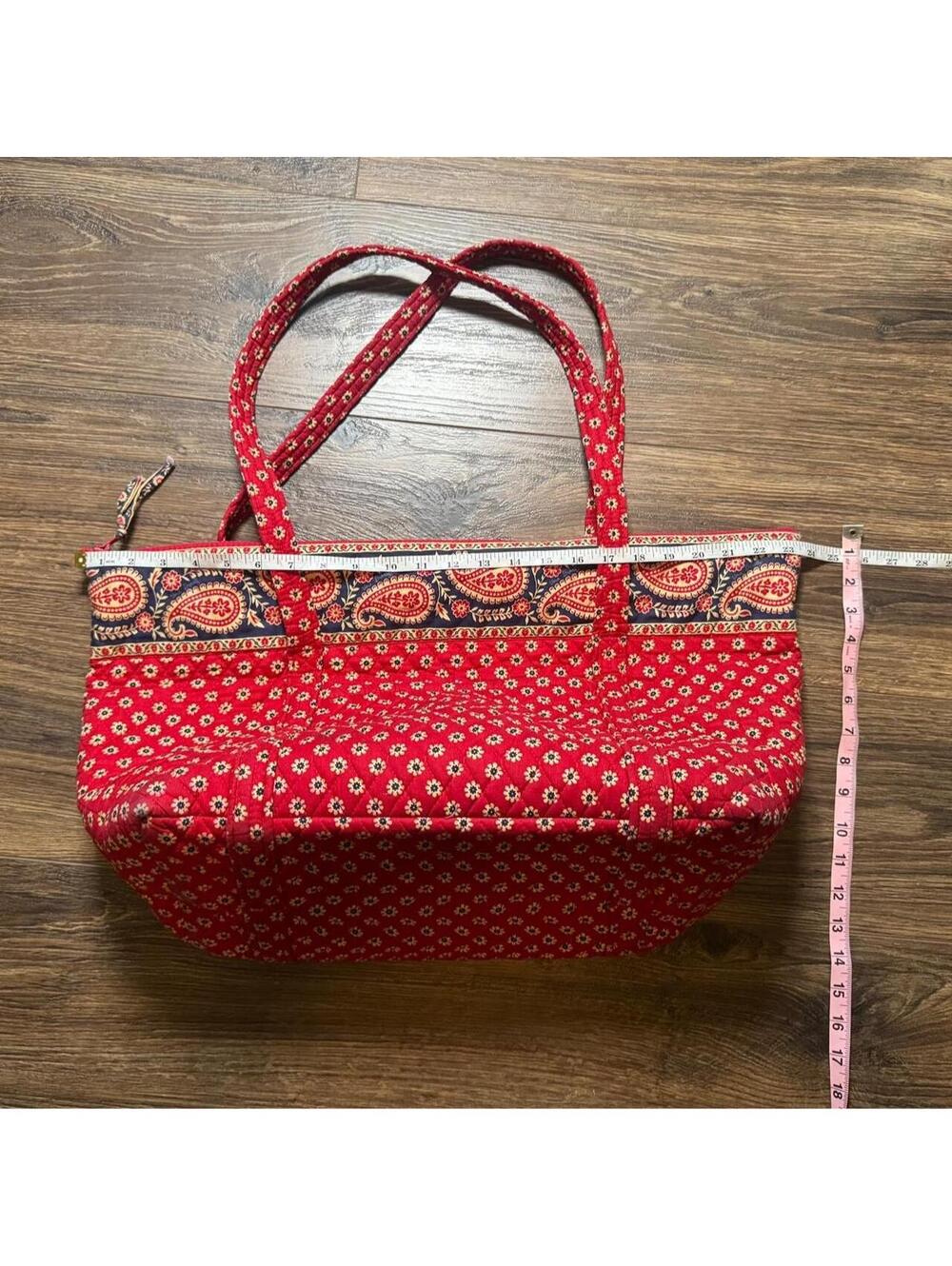 Vera Bradley quilted paisley tote bag - Picture 7 of 7